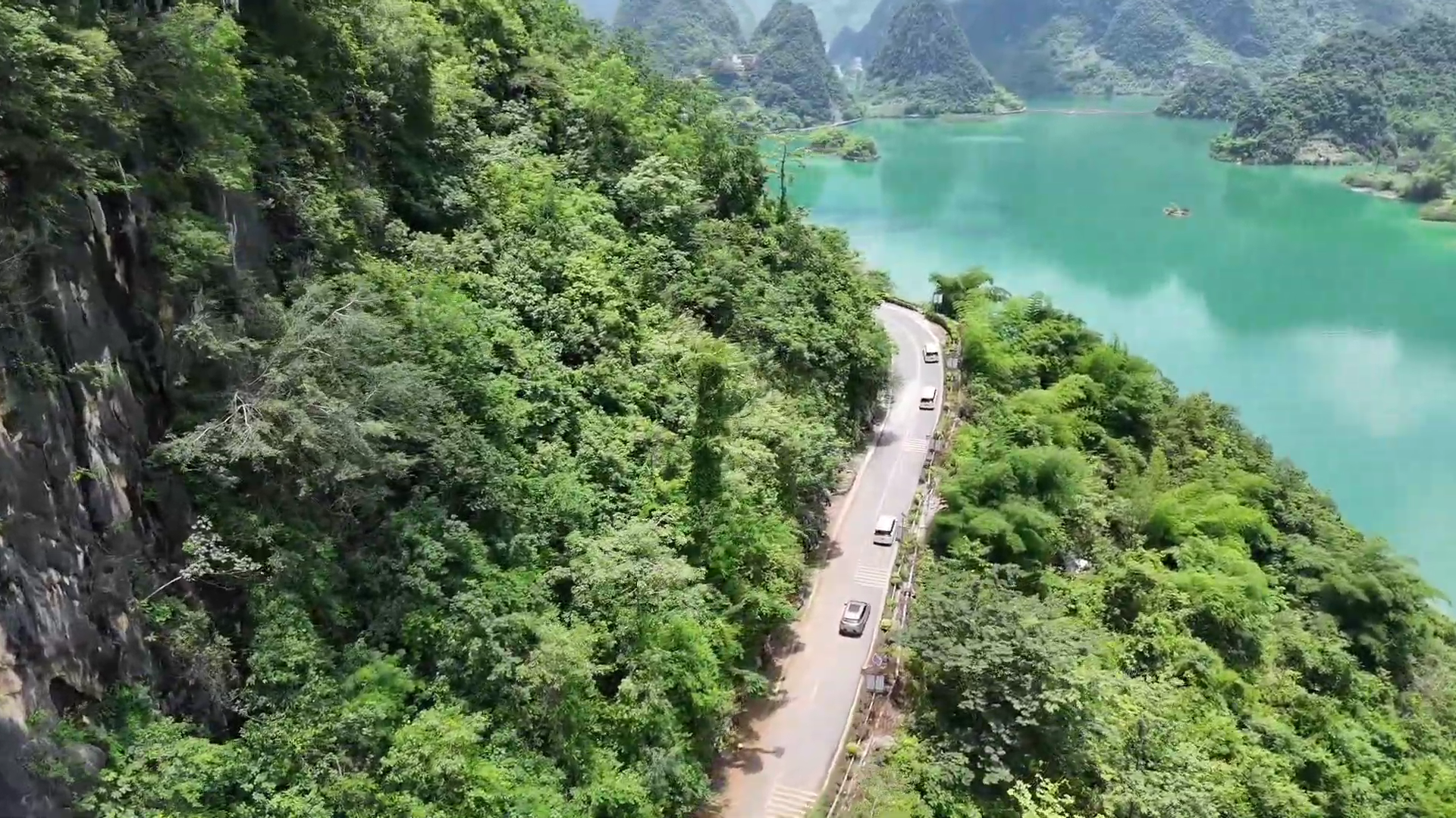 Du lịch kết hợp trải nghiệm xe tại Caravan Chất du-lich-ket-hop-trai-nghiem-xe