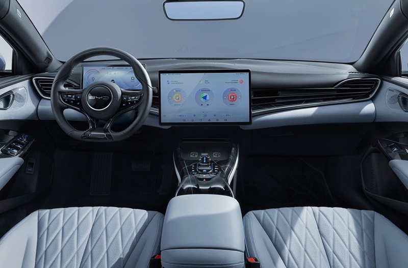 Nội thất xe BYD  Trai-nghiem-xe-BYD-cung-Caravan-Chat